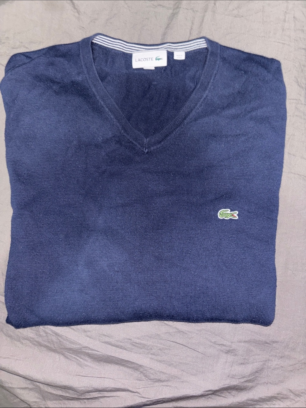 Used 3xl men Lacoste Navy V-Neck Sweater with Green Croc Logo